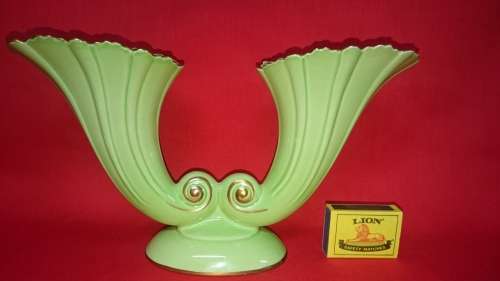 Fabulous Green Vase/Ornament